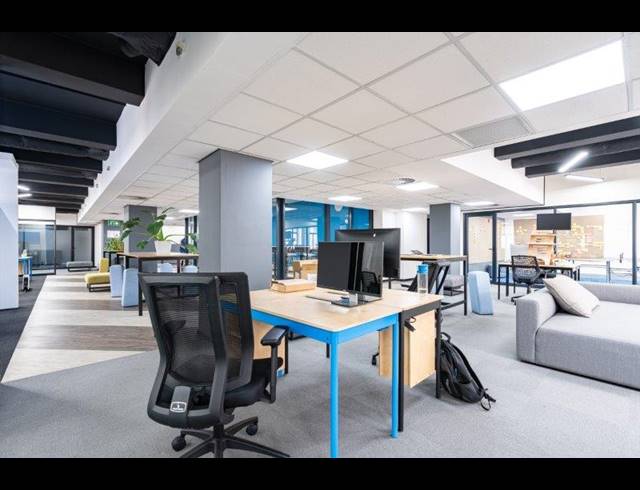 443M² OFFICE TO LET IN CAPE TOWN CITY CENTRE